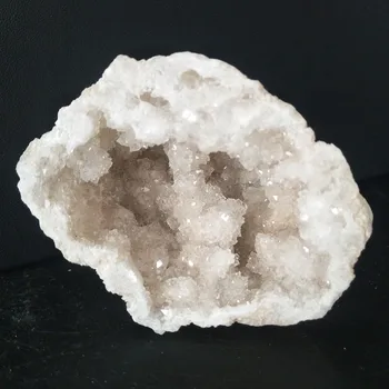 150-200g natūralus Baltasis agatas geode kristalų sankaupos gausybės ragas feng shui Dekoratyvinis akmuo, akmenys