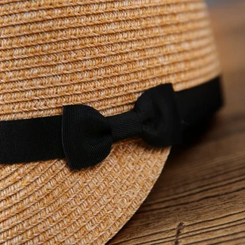 2019 naujas vasaros Juostelės saulės skrybėlės Kvėpuojantis Chapeau minkštas kvėpuojantis moterų šiaudų Skydelis kratinys dryžuotas lankas paplūdimio kepurė iš durų