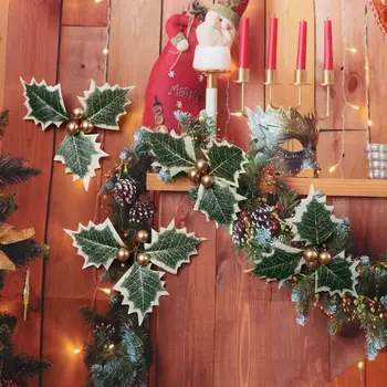 60PCS Dirbtinis Holly Uogų su žaliais Lapais, Kalėdų, Naujųjų Metų Tortas Toppers Amatų Gimtadienio, Vestuvių Dekoracijos