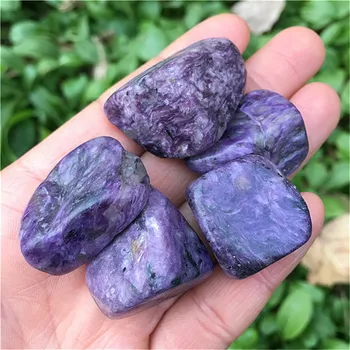 Didmeninė poliruotus kvarco gamtos violetinė charoite ritosi kristalai gydomųjų akmenų feng shui