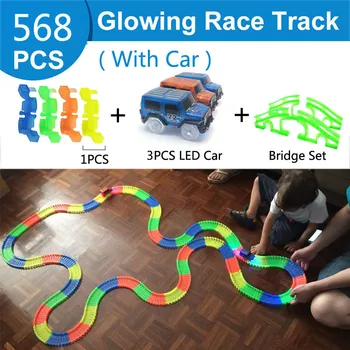 Geležinkelio Stebuklinga Lenktynių Trasoje Žaisti Žėrintis Lankstus Automobilių Žaislai Vaikams Lenktynių Lenkimo Bėgių Led Light Car 