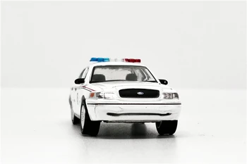 Greenlight 1:64 Ford Crown Pergalę Policijos Automobilį Balta Lauke Nr.