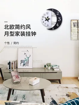 Kūrybos Šiaurės minimalistinio stiliaus mėnulis rėmo sieninis laikrodis, namų mados asmenybės išjungti formos gyvenamasis kambarys miegamasis kvarcinis laikrodis