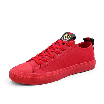 Mados vyrų valdybos batai raudoni odiniai patogūs sportiniai vyriški bateliai, sportiniai bateliai, laisvalaikio universalus aukštos kokybės sportiniai bateliai
