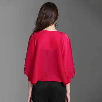 Miyake plisuotos Tuščiaviduriai Iš Sexy viršūnes 2020 m. rudenį Vienas Mygtukas, plisuotos prarasti kutas palaidinės plius dydžio raudonos Tris Ketvirčio marškinėliai