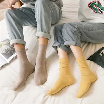 Naujas Unisex kojinės 7 poros medvilnės laišką ilgą rudenį vyrai savaitę kojinės naujas stilius laimingas aukštos kokybės moterų atsitiktinis kojinės dovanų