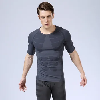 Naujausias Suspaudimo Triko T Shirts Fitneso trumpomis Rankovėmis Dry Greitai T-shirt Vyrai Pagal Tee Marškinėliai Kultūrizmo Marškinėliai