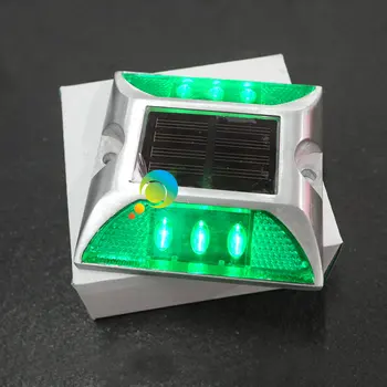 Pastovus režimas žalia LED šviesa aliuminio korpusas CE patvirtintas LED sodas, šviesos, saulės energija kelių stud