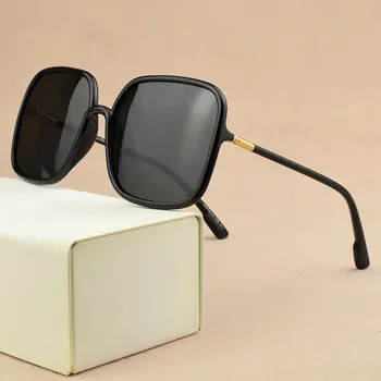 Prabangos prekės poliarizuoti akiniai nuo saulės moterims 2020 Didelis rėmas aikštėje ultra light akiniai nuo saulės moterims, Juoda UV400 Vintage akiniai nuo saulės