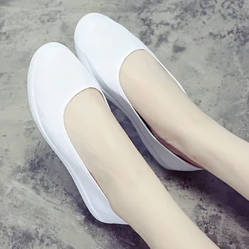 Slaugytoja batai moteriška balta plokščiadugnis grožio batai moterims drobės laisvalaikio sportbačiai slip-on vulcanize moterų balti bateliai