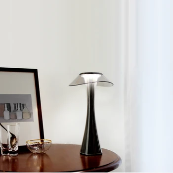 USB įkrovimą, Naktiniai staleliai, Lempa Kristalų apsaugos akis USB įkrovimo smart touch jungiklis LED skaidrus kristalas kūrybos stalo lempa