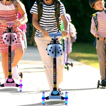 Vaikų Reguliuojamas Pėdos Motorolerių LED Šviesos Vaikams Unisex Ateityje Paspirtukas 3 Varantys Miesto Ritinio Riedlentė Dovanos Vaikams, Žaislai